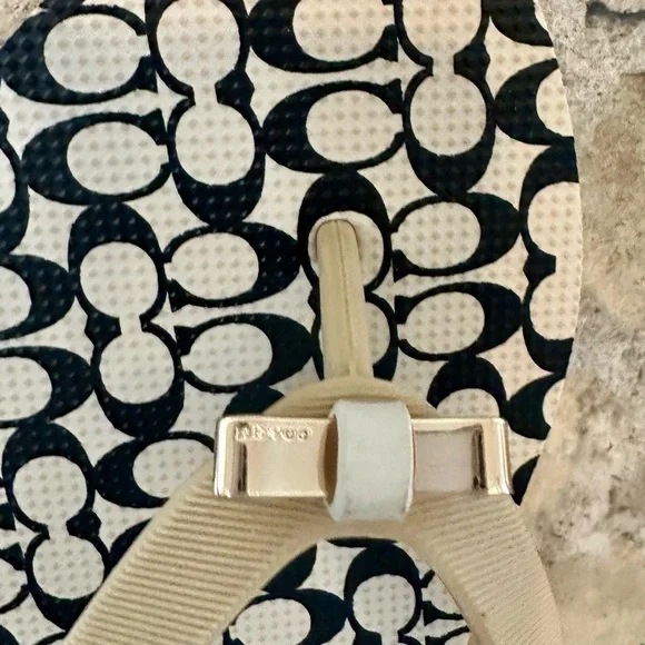 Coach Amel Signature C Thong Sandals in a black and beige colorway. - Picture 5 of 7